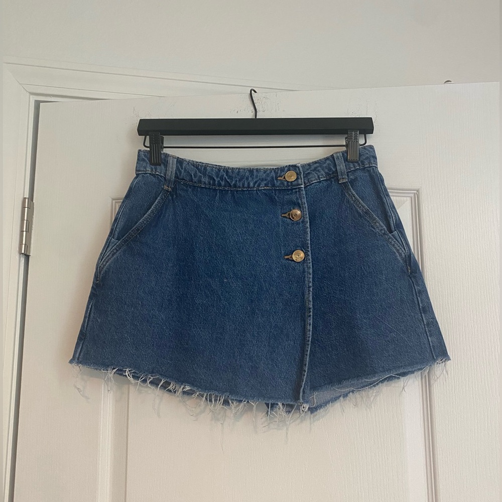 Zara Denim Button-Up Mini Skort Size Small